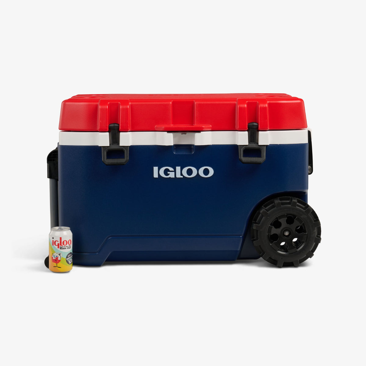 trailmate-75-qt-roller-cooler-l0 00035111-P.jpg