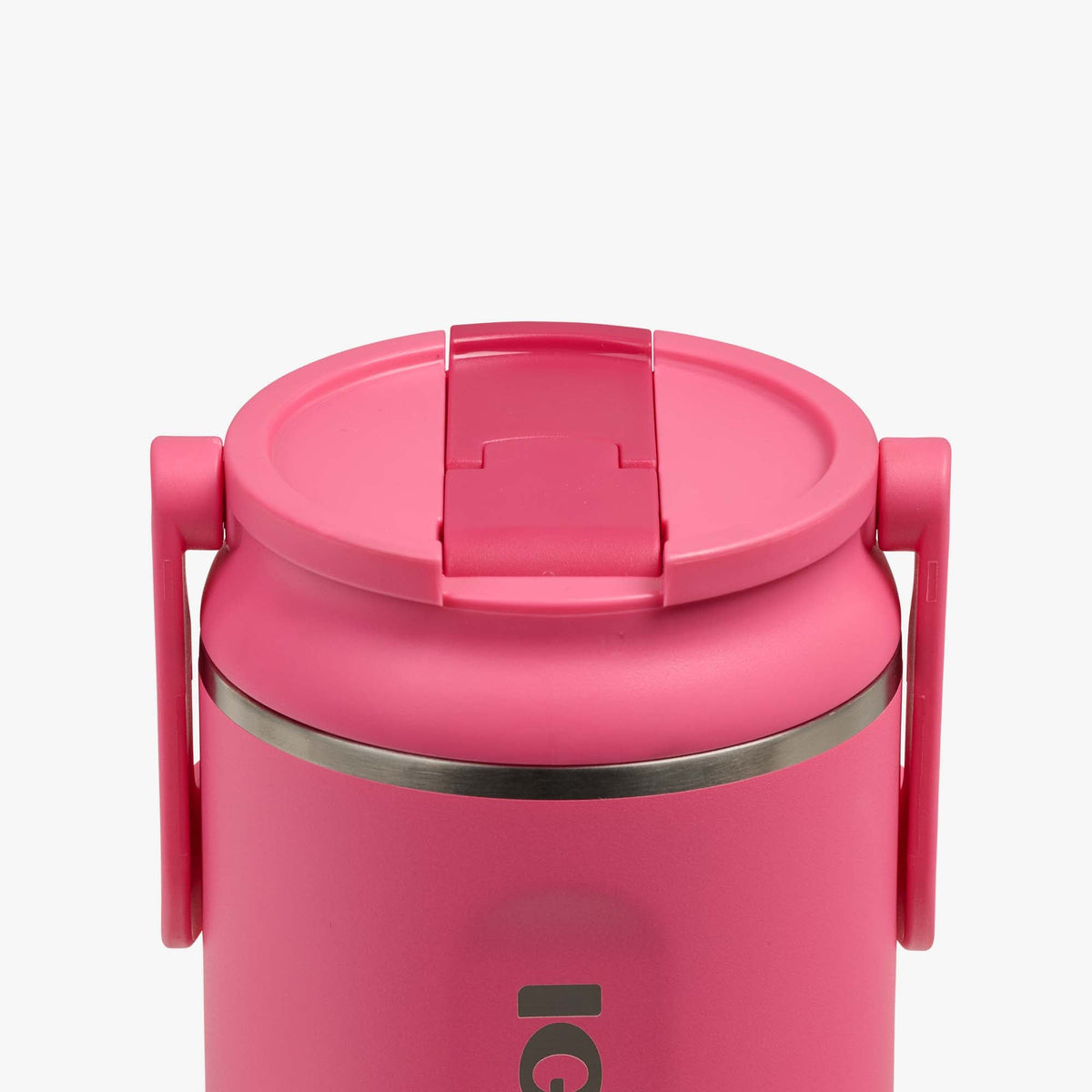 32-oz-sport-sipper-bottle-m0 00071760-L.jpg