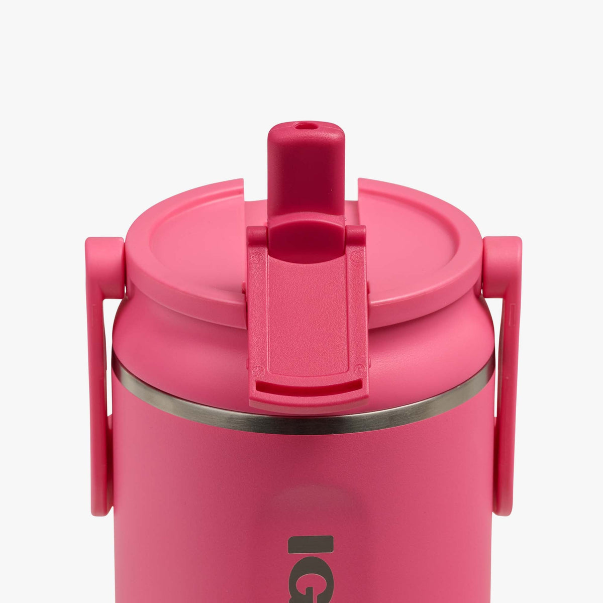 32-oz-sport-sipper-bottle-m0 00071760-L1.jpg